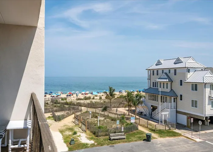 2 Bedroom Ocean Block Condo, Steps To The Beach! * Ocean City